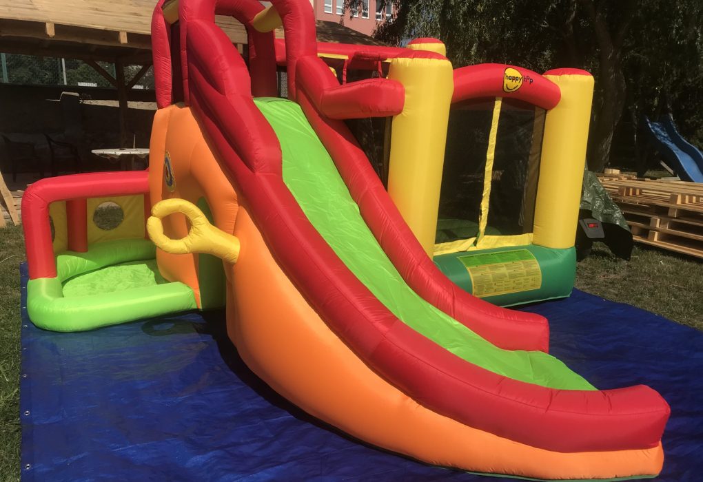 skakaci hrad, nafukovaci hrad, pronajem, k pronajmu, 11v1, udlice, chomutov, ustecky kraj, ustecko,