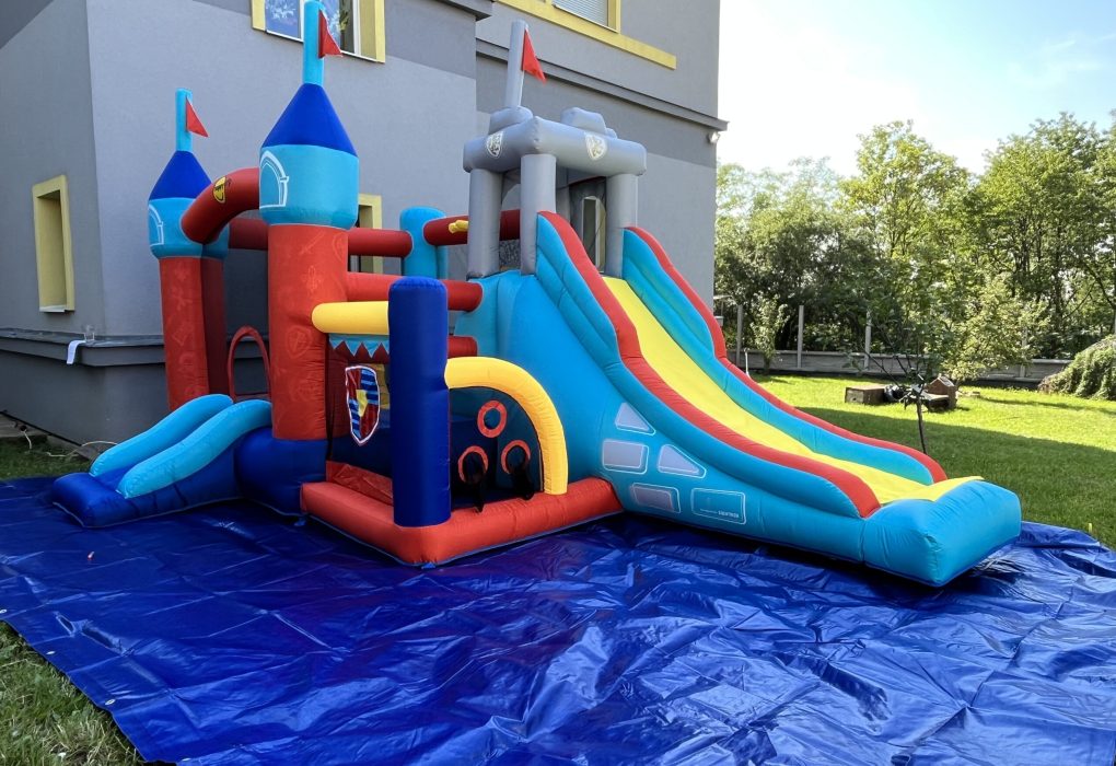 skakaci hrad, nafukovaci hrad, pronajem, k pronajmu, rytir, knight, udlice, chomutov, ustecky kraj, ustecko,