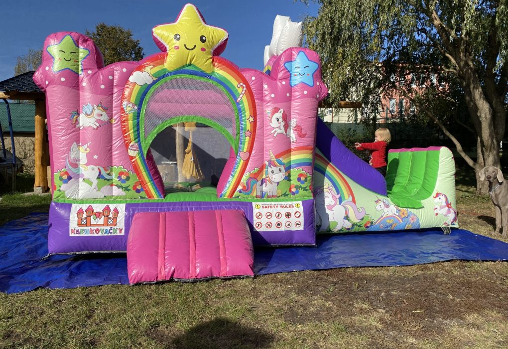 skakaci hrad, nafukovaci hrad, pronajem, k pronajmu, jednorozec, unicorn, udlice, chomutov, ustecky kraj, ustecko,
